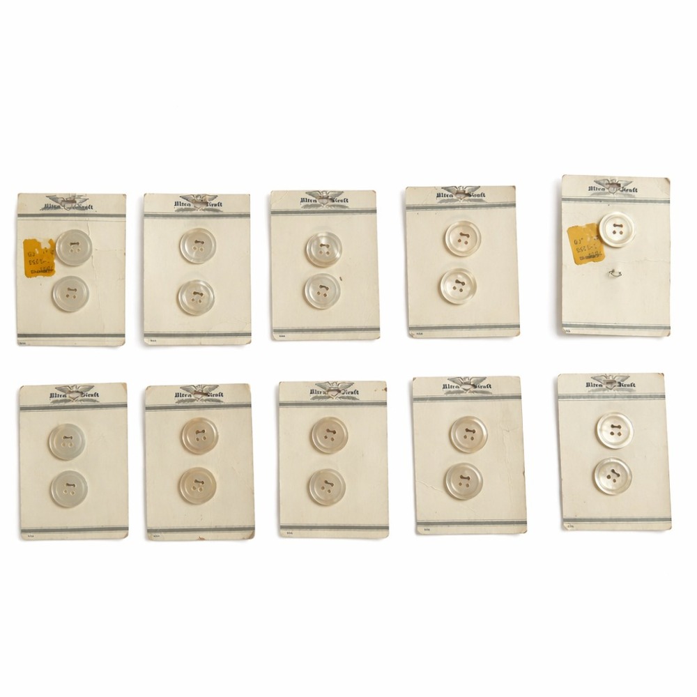 Vintage Ultra Kraft Buttons Lot Cream Plastic Sewing Craft Carded USA